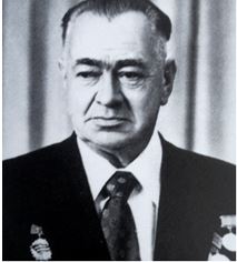 Абрамов Иван Ильич, директор завода в 1957-1965 и в 1969-1976 гг.
