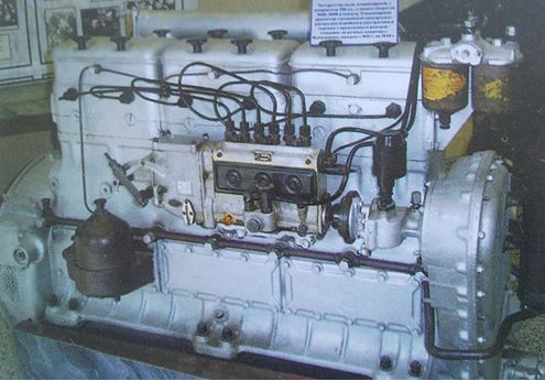 Дизельный двигатель (фото из музея завода)
