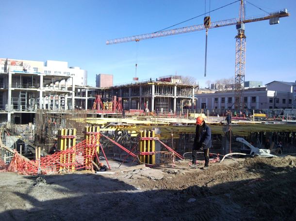 Строительство Центрального рынка. Апрель 2014.