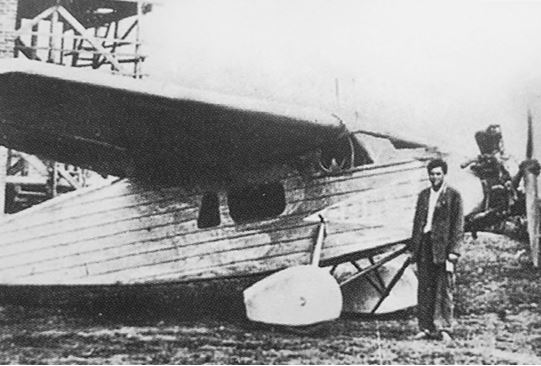 Первый экземпляр самолёта САМ-5. Построен на Воронежском авиазаводе в 1933 г.