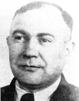 Низовой Григорий Тарасович, директор завода в 1955-1956 гг