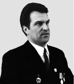 В.Н. Попов, генеральный директор НПО "Энергия" в 1990-х гг.